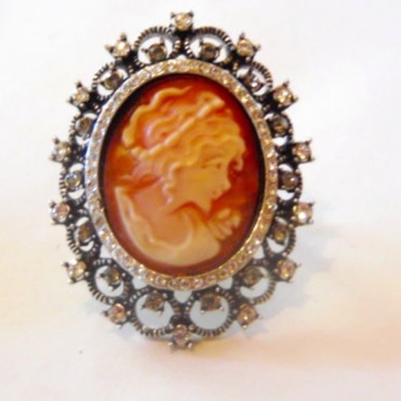AMEDEO NYC 25mm Cameo Crystal Ring Size 8 - Picture 2 of 5